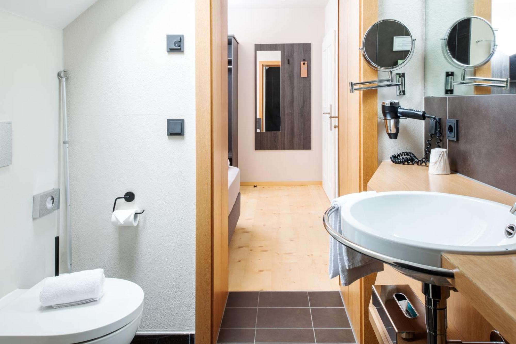Hotel Aiterbach Am Chiemsee Rimsting Exterior foto